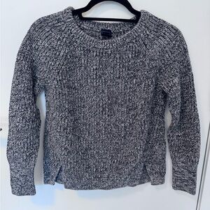 GAP Women's Gray Marled Crewneck Sweater